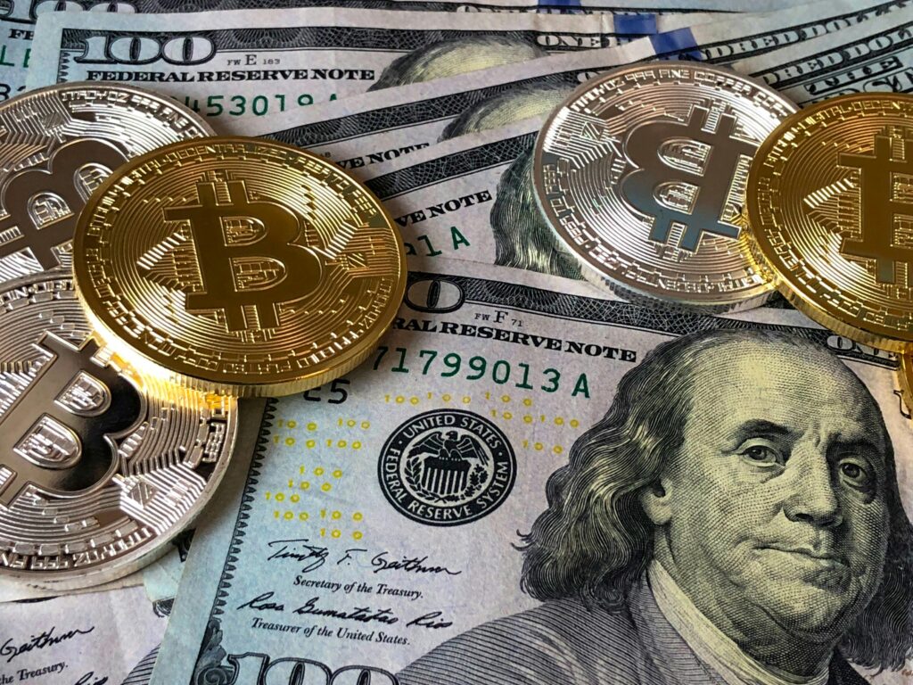 Dólar e bitcoin nilson dias investimento em etfs